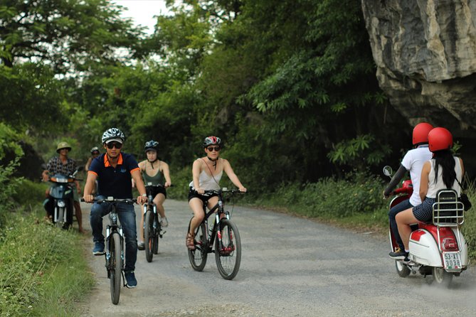 Discover Trang An Natural World Heritage, Bich Dong Pagoda, Cycling Day Tour - Bich Dong Pagoda: more than stairs and photos