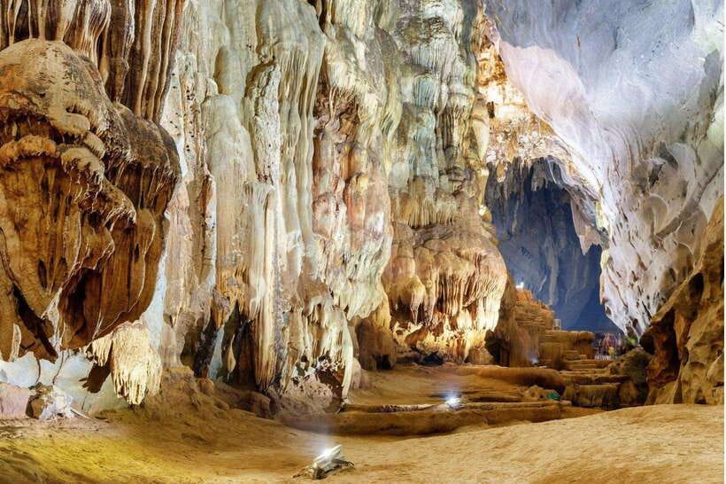 Dong Hoi/Phong Nha: Paradise Cave - Phong Nha Cave Tour - Who should book, and who should skip this cave day