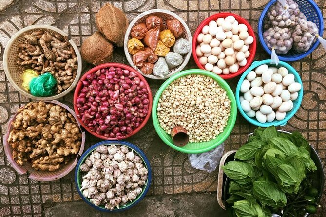 Dong Hoi Sightseeing and Street Food Bike Tour - Beach-stall street food: the part you’ll talk about later