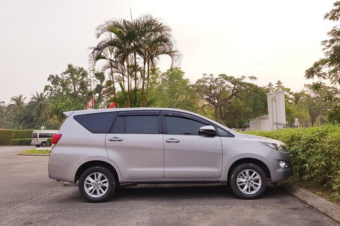Dong Hoi to Hue Private Car Transfer With Sightseeing Stops - Stop 2: Hien Luong Bridge and Ben Hai River—A Short Stop That Hits