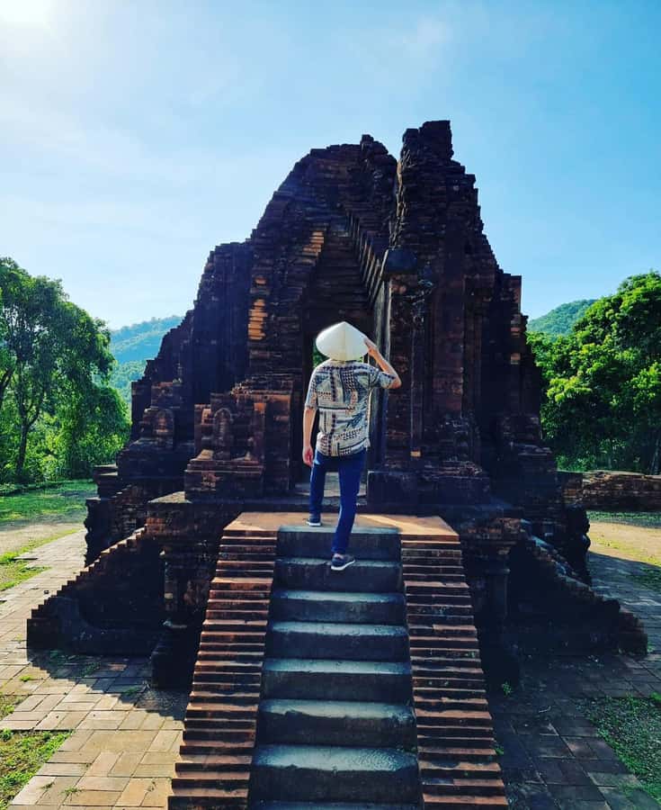 Early My Son tour/transfer to avoid crowd and the heat - The hour-long drive from Hoi An or Da Nang: culture in motion