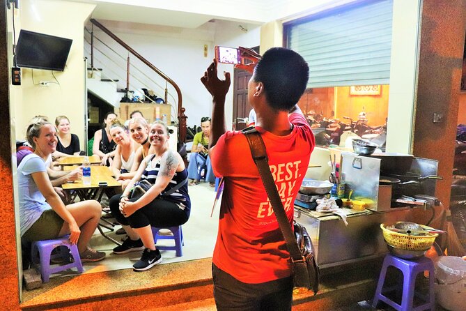 Eat Like a Local: Hanoi Street Food Adventure - What You’ll Eat: The Right Mix of Texture, Heat, and Sour