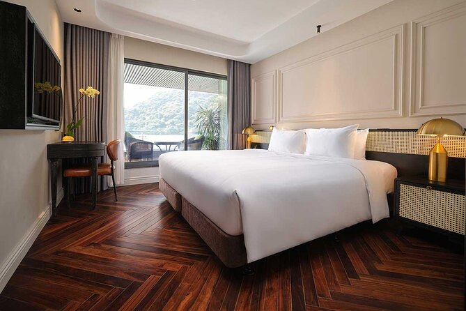 Elite of the Seas - 2d/1n - High-End class Halong Bay-Lan Ha Bay - Day two starts early: Tai Chi, sunrise, and breakfast