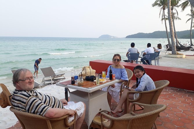 Explore the south of Phu Quoc island by private US Army Jeeps - Beach time at Sao Beach and the cable car choice