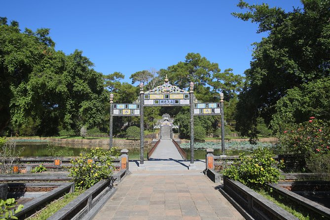 Exploring Hue Imperial City With Professional Driver By Private Car - Hue Imperial City (The Citadel): the center of Nguyen power