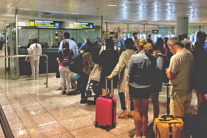 Fast Track VIP Service Noi Bai Airport (Hanoi - Vietnam) - Departure Support: Check-In, Security, and Reaching Your Boarding Gate