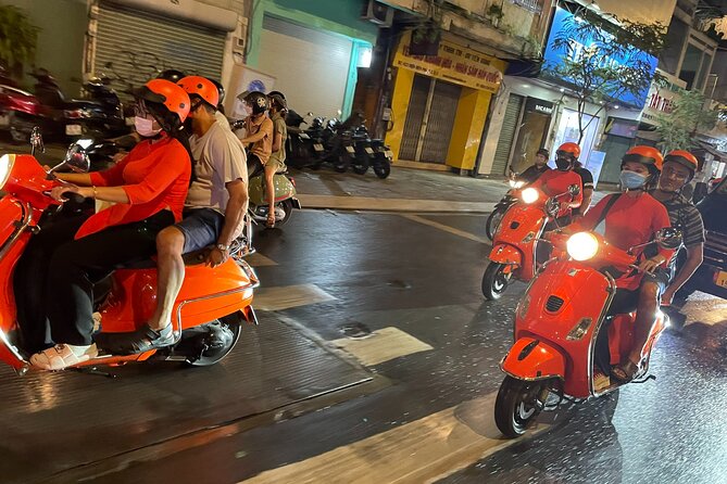 Female Riders Vespa Night Street Food + Train Street food 4 Hours - Why a female-led Vespa night food tour fits Hanoi so well