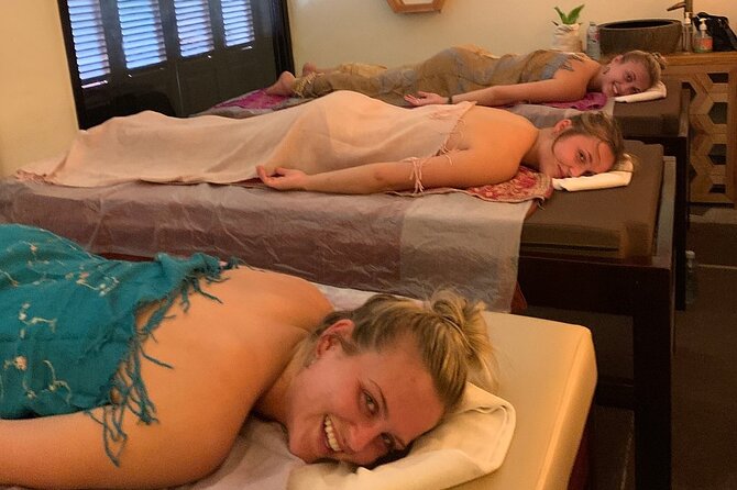 Five Senses Package - Facial plus manicure and pedicure: comfort you can see