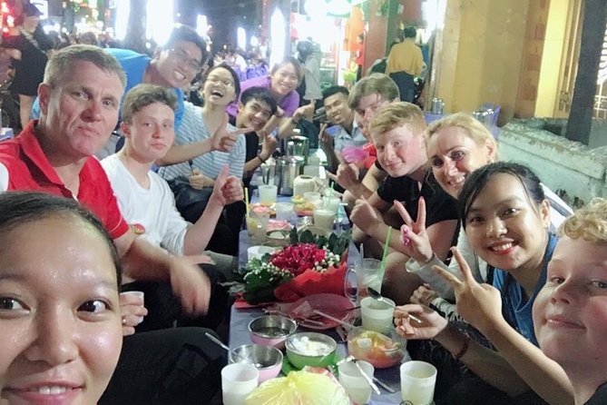 Food Tour by motorbike with local students - Stop-by-stop pacing: what each meal feels like