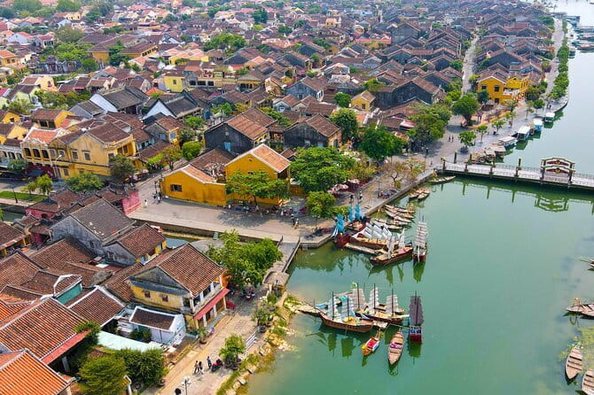 [Free E-sim] Old School Vietnam Cafe Trip in Da Nang - Transportation, tickets, and the real value of paying $28.83