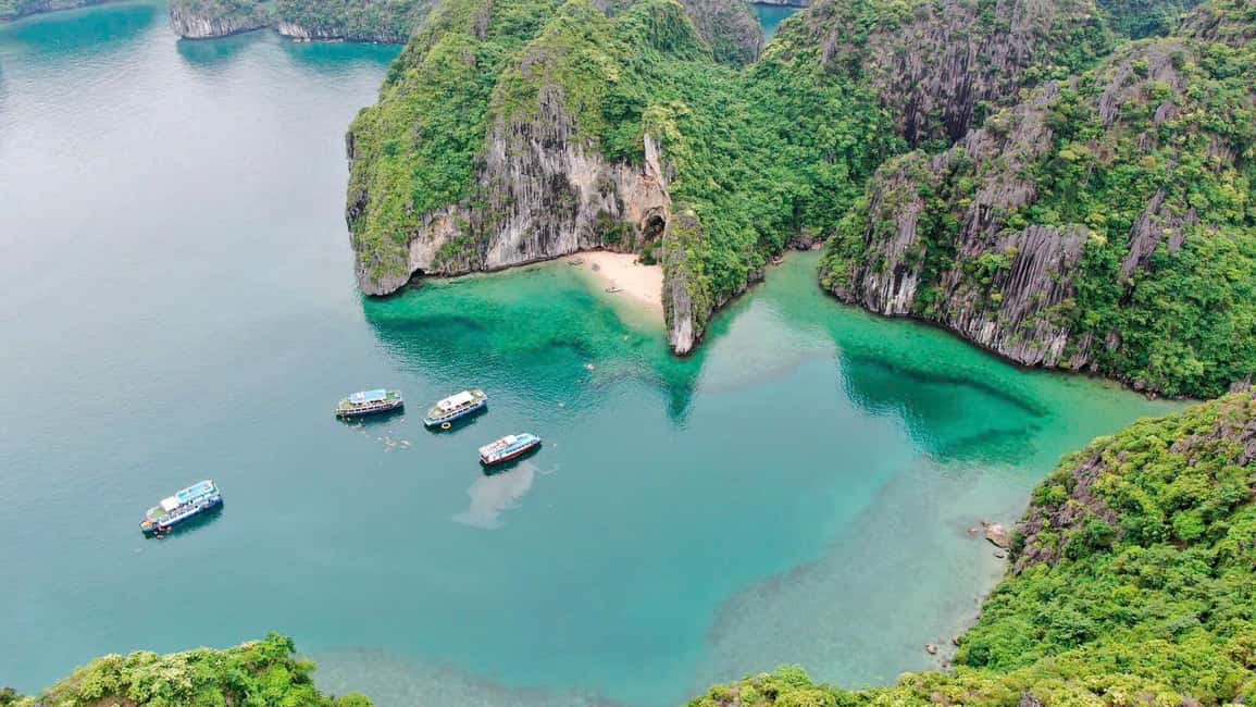 From Cat Ba: Lan Ha and Monkey Island Full Day Boat Trip - Boat Comfort, Crew Help, and Small Touches That Matter