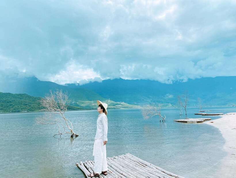 From Da Nang/Hoi An: Hai Van Pass & Hue Imperial City Deluxe - Price and value: what $38 covers (and what costs extra)