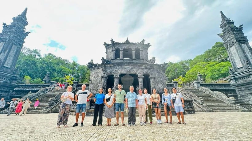 From Da Nang: Hue City Full-Day Tour with Lunch (Group tour) - The guide and group setup: what you gain (and what you give up)