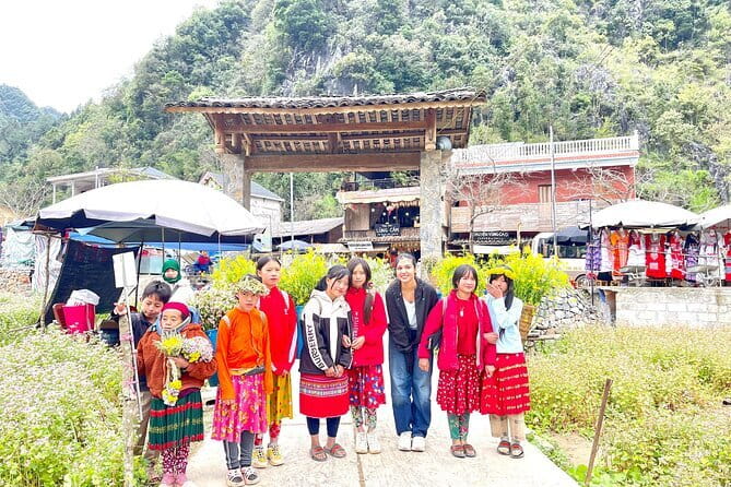 From Ha Giang - Cao Bang - Ban Gioc waterfall: 4days 3nights - Price and what $333.22 really buys you