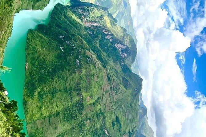 From Ha Giang - Cao Bang - Ban Gioc waterfall: 4days 3nights - Meeting point and pacing: the 7:00 am start matters
