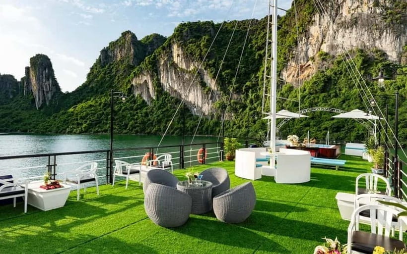 From Ha Long: Luxurious 6-Hour Halong Bay Cruise. - Setting Off From Tuan Chau: Meeting Point and Timing