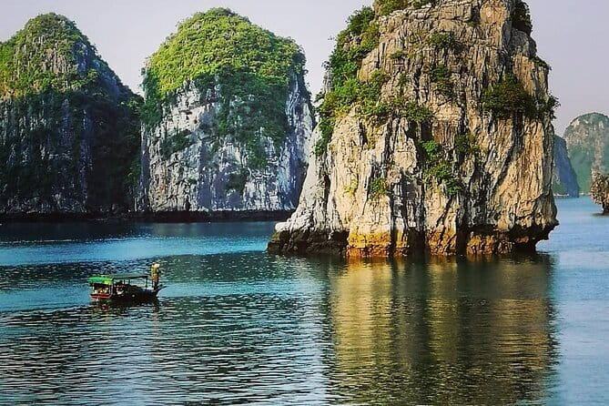 From Hanoi: 1-Day Halong 5-Star Cruises with Big & Small Groups - Halong Bay return + Sonata-style live music and afternoon tea