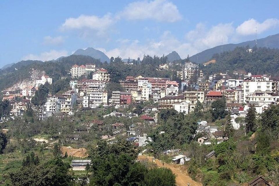 From Hanoi: 2-Day 2-Night Sapa Tour by Overnight Train - Day 2 from Muong Hoa Valley to Y Linh Ho, Lao Chai, and Ta Van