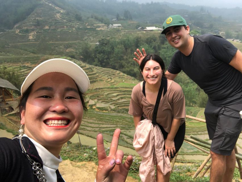 From Hanoi: 2-Day Sapa, Fansipan, and Muong Hoa Valley Tour - H2: Lunch in a local Ta Van home and time by the stream