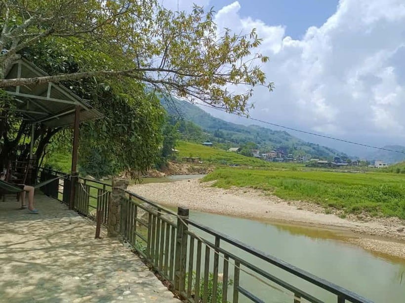 From Hanoi: 2-Day Sapa Limo Bus Tour & Fansipan Peak Visit - Limousine bus comfort: what to expect on the Hanoi–Sapa ride both ways