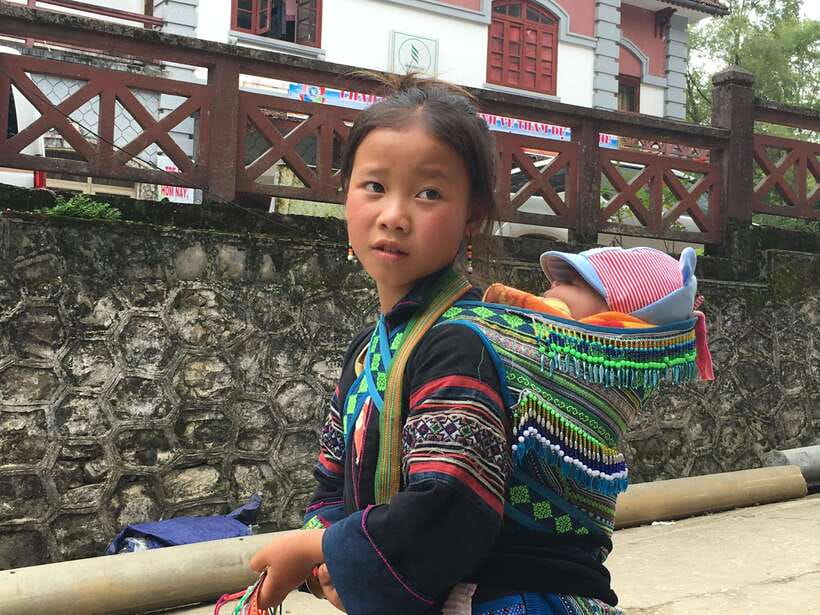 From Hanoi: 2-Day Sapa Trek Tour - Luxury Limousine Transfer - Food on the route: included meals that actually keep you going