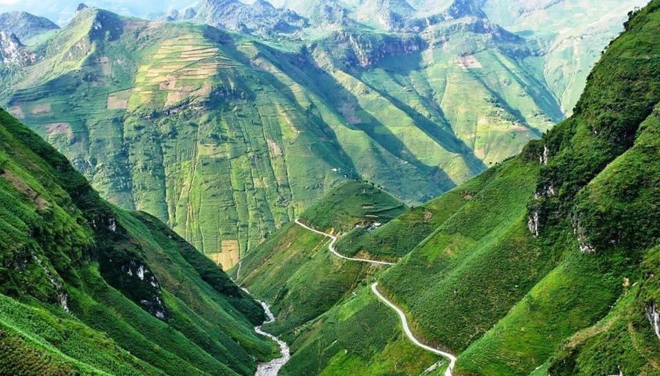 From Hanoi: 3-Day Sapa Trekking with Limousine Transfer - Day 3: a flexible morning, Sapa town time, and the return to Hanoi