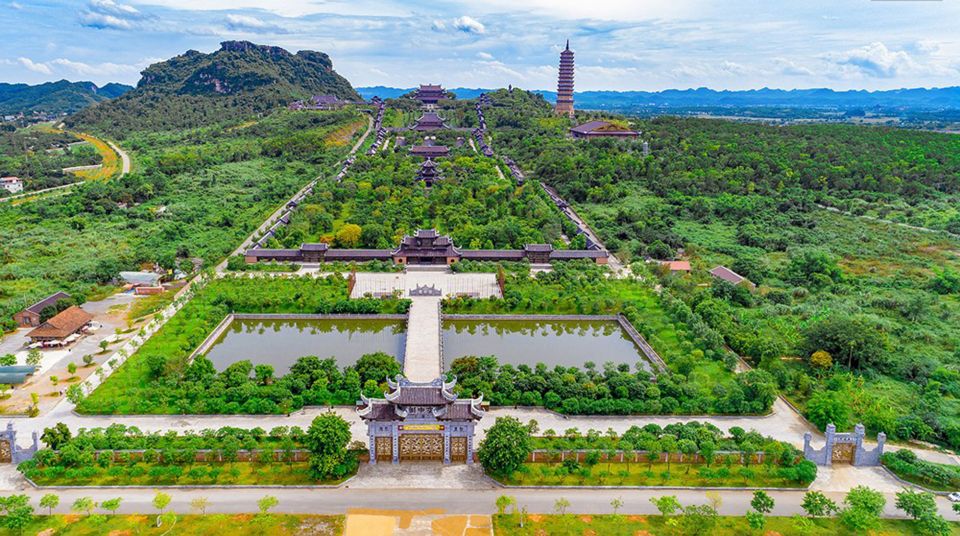 From Hanoi: Bai Dinh, Trang An, and Mua Cave Full-Day Tour - Comfort, Group Size, and the Guide Factor