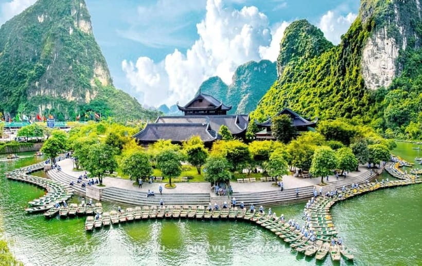 From Hanoi: Bai Dinh,Trang An and Mua Cave Trip - How much is this tour really worth?