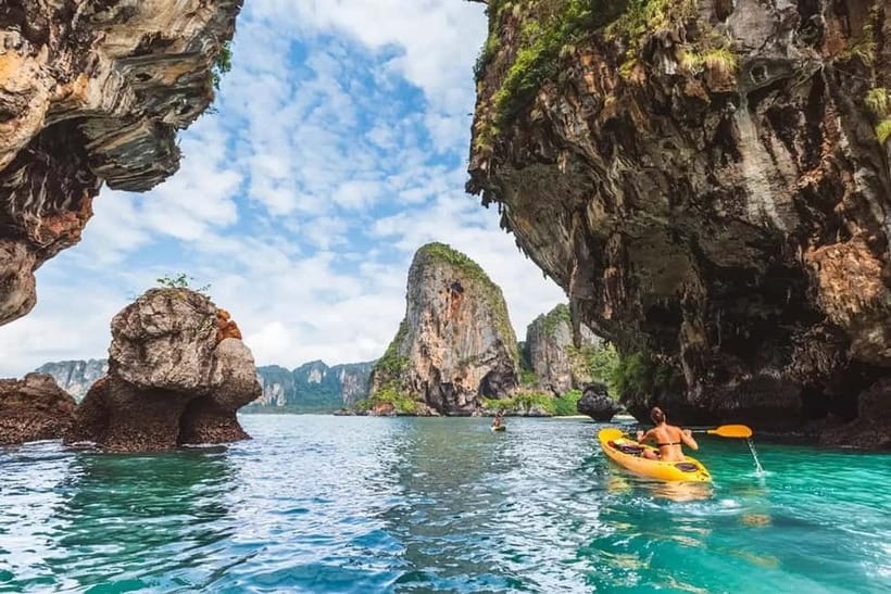 From Hanoi: Explore Ha Long Bay In Full Day - Tuan Chau Port and the Elephant Rock view: your first real taste of Ha Long