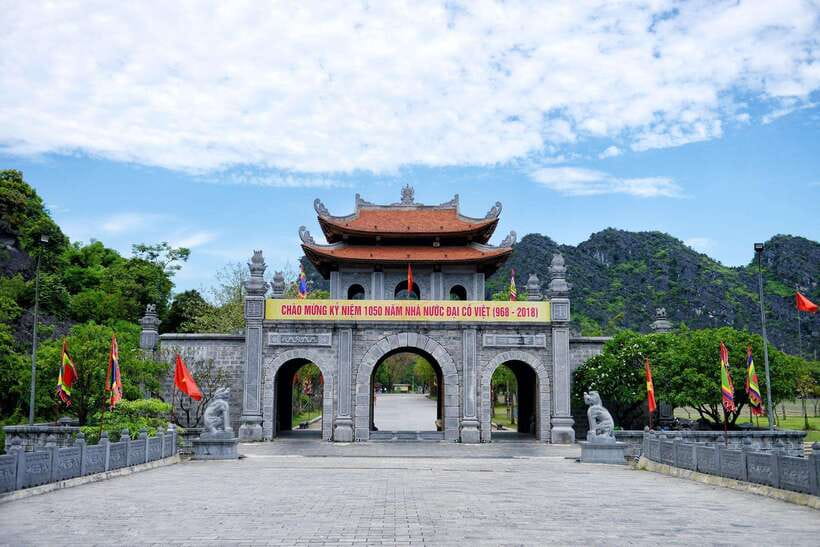 From Hanoi: Full-Day Ninh Binh Highlights Small Group Tour - Who This Tour Fits Best (And Who Should Think Twice)