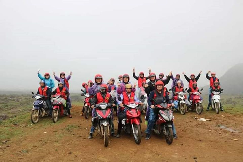 From Hanoi: Ha Giang Guided 3-Day Trip - Day 1: Ha Giang City to Dong Van via Bac Sum, Heaven Gate, and the H’mong King’s Palace
