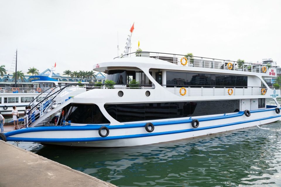 From Hanoi: Ha Long Bay Luxury Cruise Day Tour with Jacuzzi - Bo Hon Island and Sung Sot Cave: the cave stop that needs good shoes