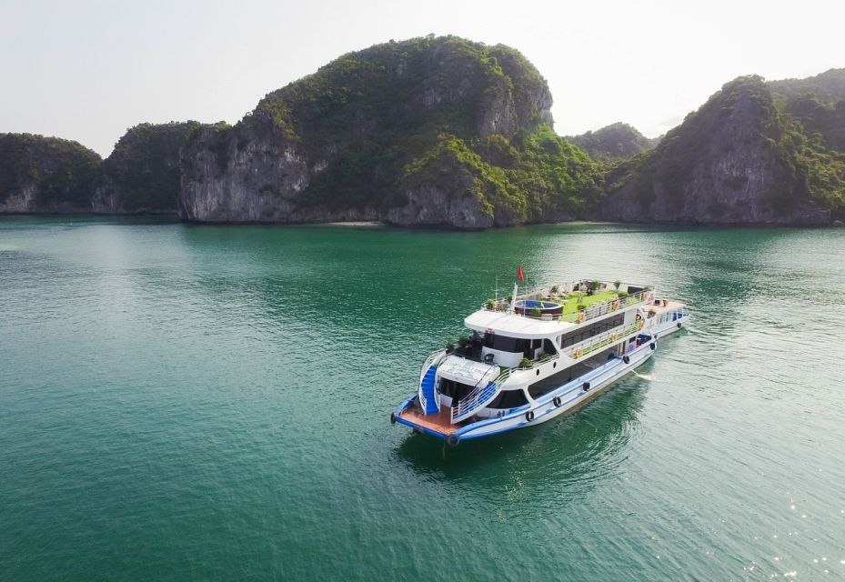 From Hanoi: Ha Long Bay Luxury Cruise Day Tour with Jacuzzi - Luon Cave kayaking: a controlled dose of adventure