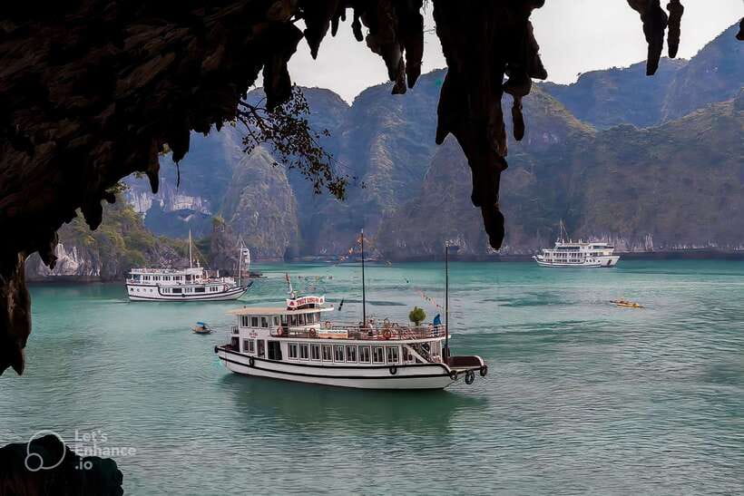 From Hanoi: Ha Long Bay Luxury Cruise with Big & Small Group - Luon Cave and the boat options: kayaking or bamboo boat