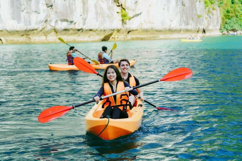 From Hanoi: Ha Long Bay Luxury Day Cruise by Catamaran - Sung Sot Cave: what that 1-hour walk feels like