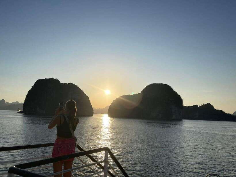 From Hanoi: Ha Long Bay Tour with Cruise & Lunch - Luon Cave: Kayak or Bamboo Boat in the Water-Cave Area