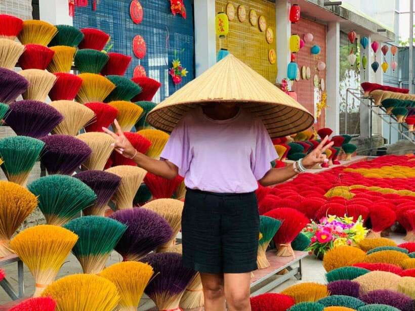 From Hanoi: Half-Day Tour to Incense & Hat Villages - Getting Picked Up in Hanoi Old Quarter (And Why Timing Matters)