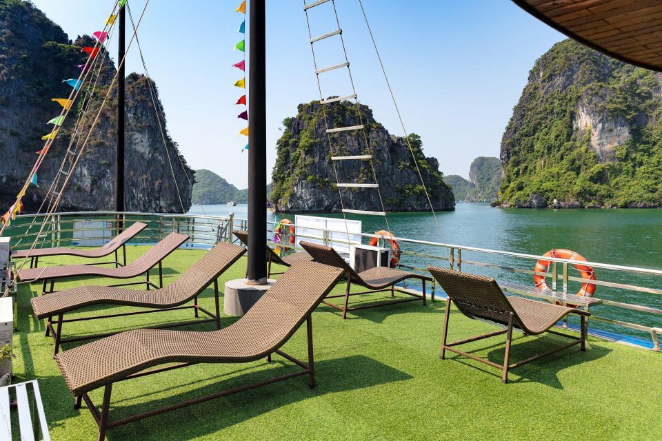 From Hanoi: Halong Bay 1 Day Trip Visit Cave, Island, Kayak - Luon Grotto kayaking around 15:00: the slowest, most scenic hour