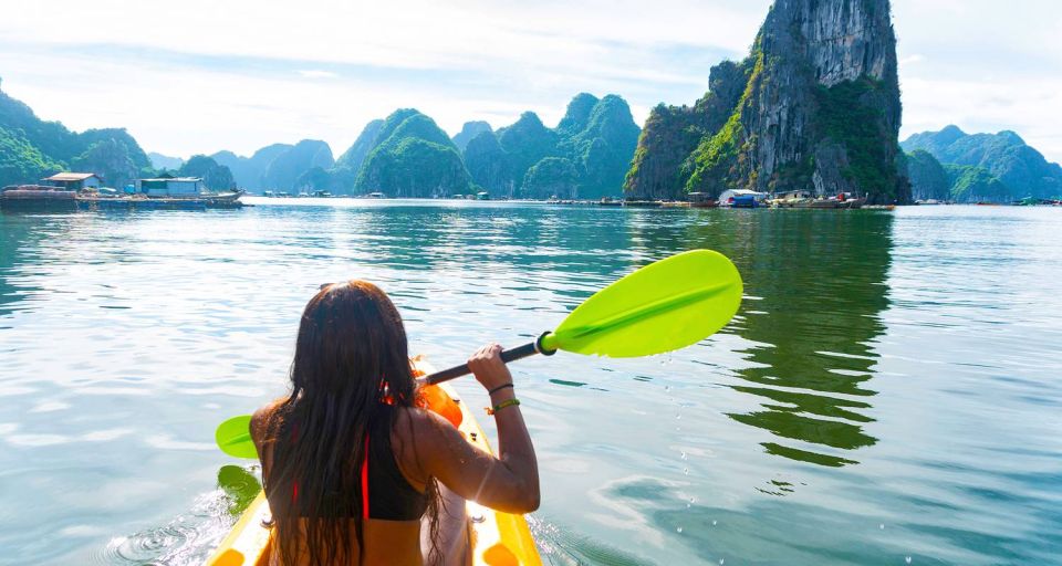 From Hanoi: Halong Bay Day Trip with Lunch and Transfers - Cruise and lunch among the islands: the “workable” pace