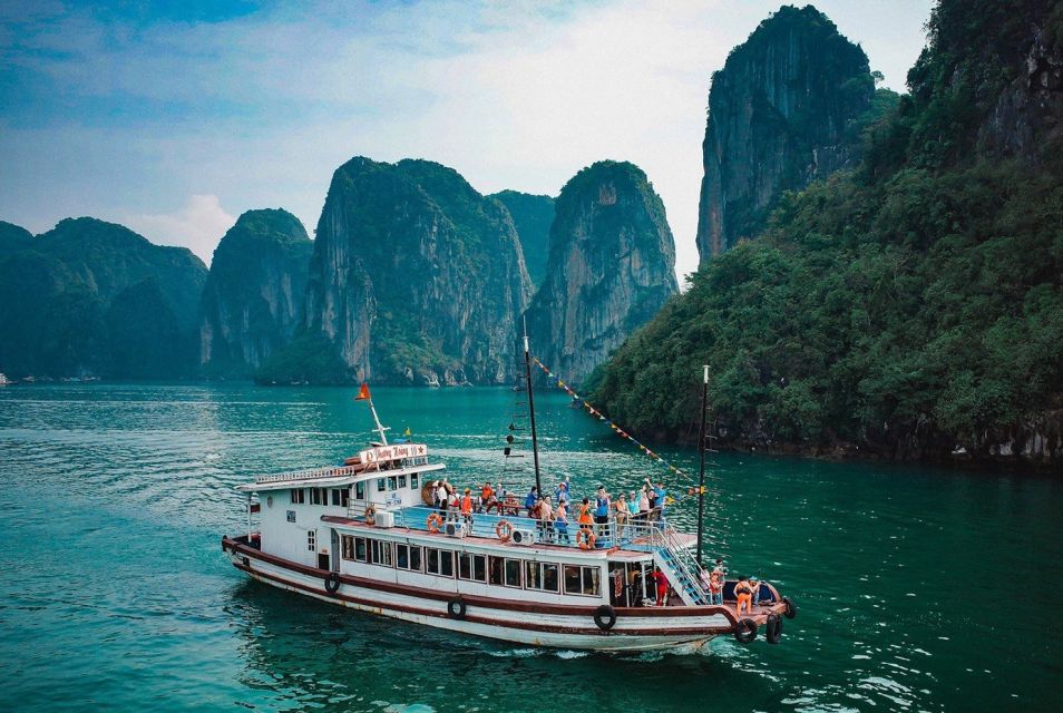 From Hanoi: Halong Bay Day Trip with Lunch and Transfers - Sung Sot Cave: the moment you’ll remember later