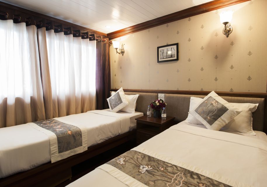 From Hanoi: Halong Explorer 3-Day Deluxe Cruise - Key points worth knowing