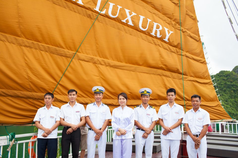 From Hanoi: Halong Explorer 3-Day Deluxe Cruise - Crowds, kayaking traffic, and how to protect your peace