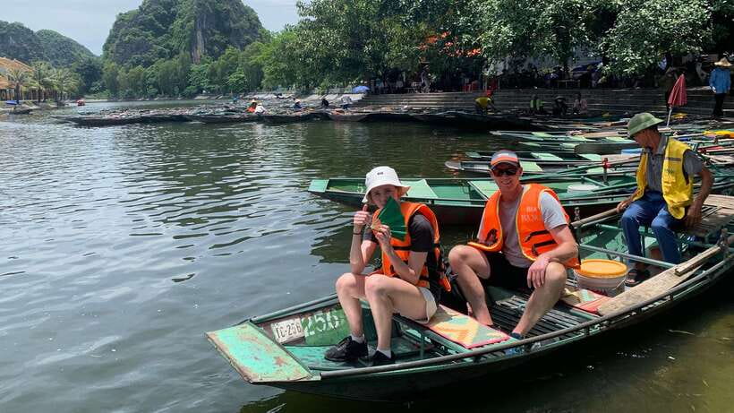 From Hanoi: Hoa Lu/Bai Dinh-Tam Coc/Trang An-Mua Cave Tours - Hoa Lu vs Bai Dinh Pagoda: Choose Your Temple Flavor