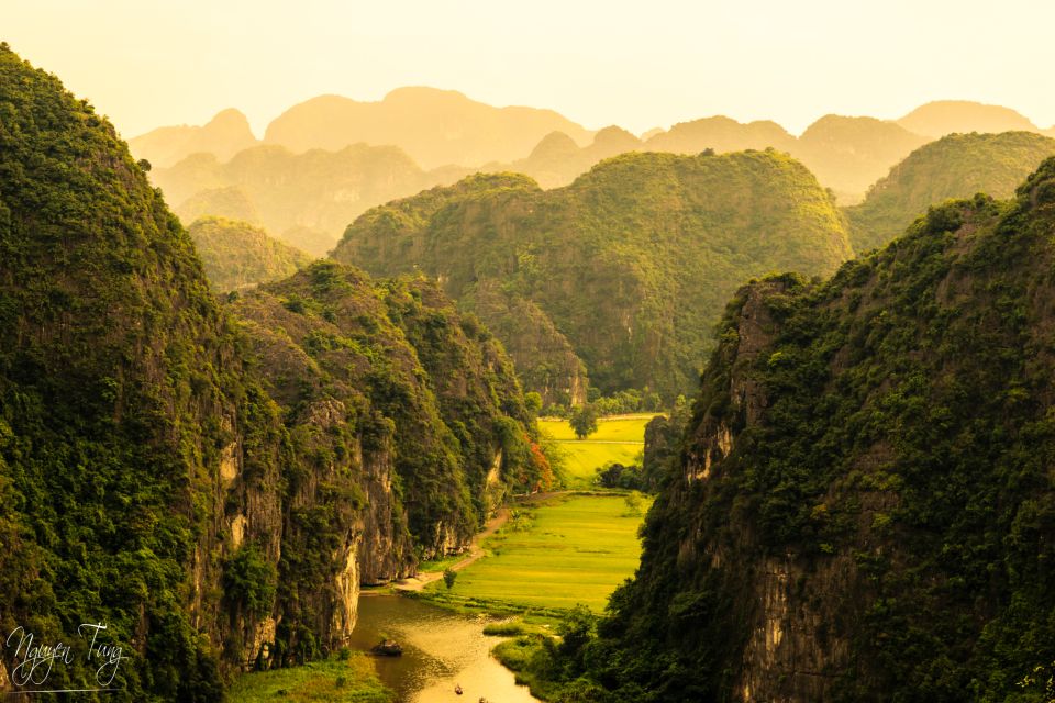 From Hanoi: Hoa Lu, Hang Mua Hike, Tam Coc Boat, and Lunch - Entering Ancient Hoa Lu: Dinh and Le Dynasties Up Close