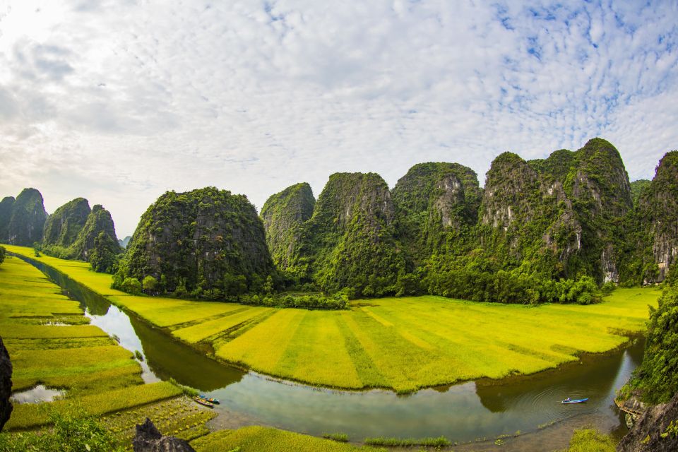 From Hanoi: Hoa Lu, Mua Cave and Tam Coc Full-Day Trip - Mua Cave hike to Tam Coc panoramas: worth the effort, especially in clear weather