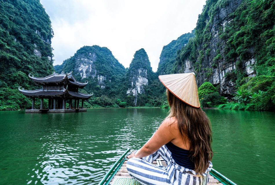 From Hanoi: Hoa Lu-Trang An-Mua Cave Luxury Trip w/Limousine - Who should book this, and who should skip it