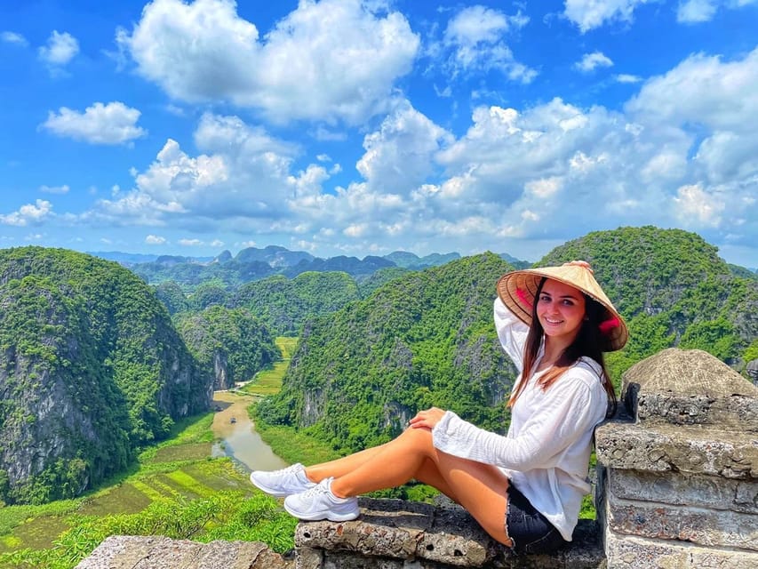 From Hanoi: Ninh Binh Hoa Lu or Bai Dinh, Trang An, Mua Cave - Bái Đính Pagoda and the Giant Golden Buddha (or Hoa Lư Route)