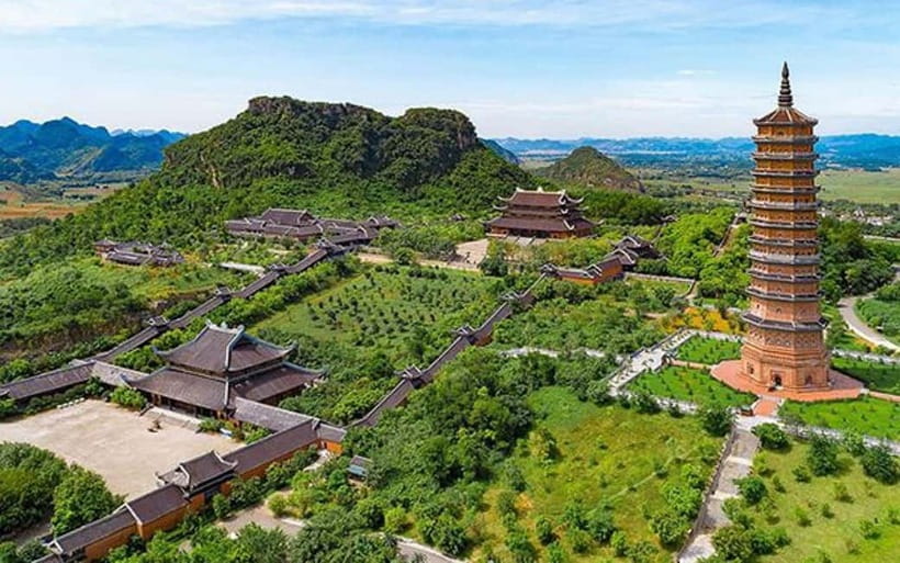 From Hanoi/NinhBinh: HoaLu-Bai Din- TrangAn- MuaCave-BichDon - Morning Pickup Into Ninh Binh’s Iconic Karst World