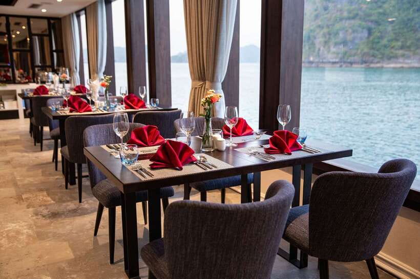 From Hanoi or Halong: Halong Bay Day Cruise - What’s included (and what you’ll likely pay for)