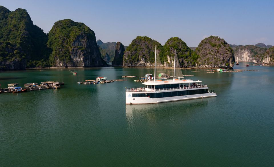 From Hanoi or Halong: Halong Bay Day Cruise - Cooking demonstration and sunset party: the onboard payoff